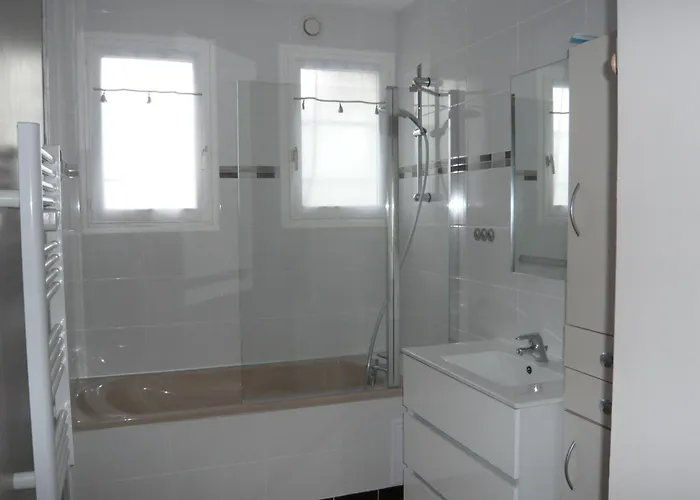 Casa vacanze De La Vallée De Mai *