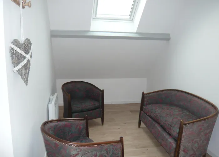 De La Vallée De Mai